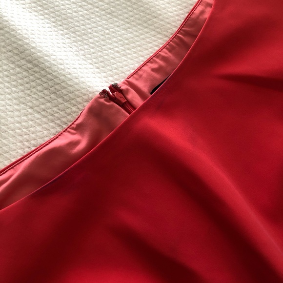 Teri John. Size 14.  Pretty coral color. L… - Picture 9 of 12